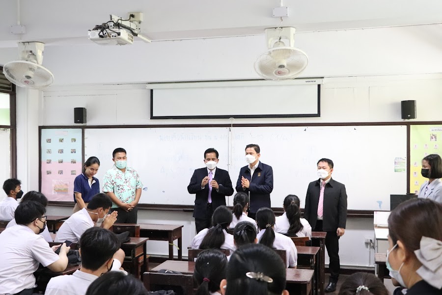 ขอขอบคุณ ผู้ช่วยเลขาธิการ สพฐ.ตรวจเยี่ยมให้กำลังใจ ครูและนักเรียน
